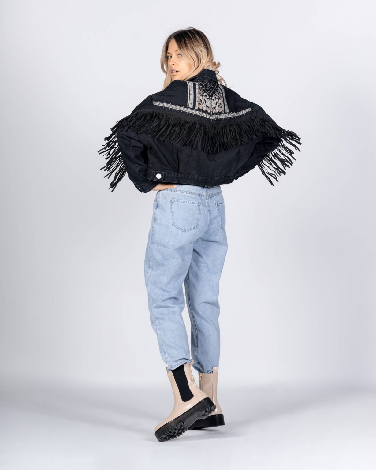 Giacca Di Jeans Da Donna Con Nappa Boho Ricamo Floreale