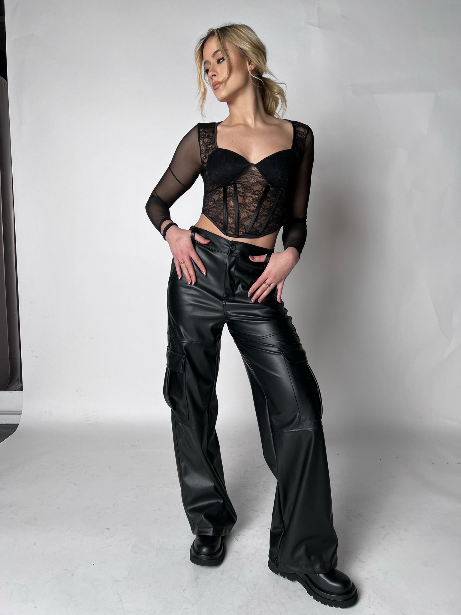 Top bustier in pizzo