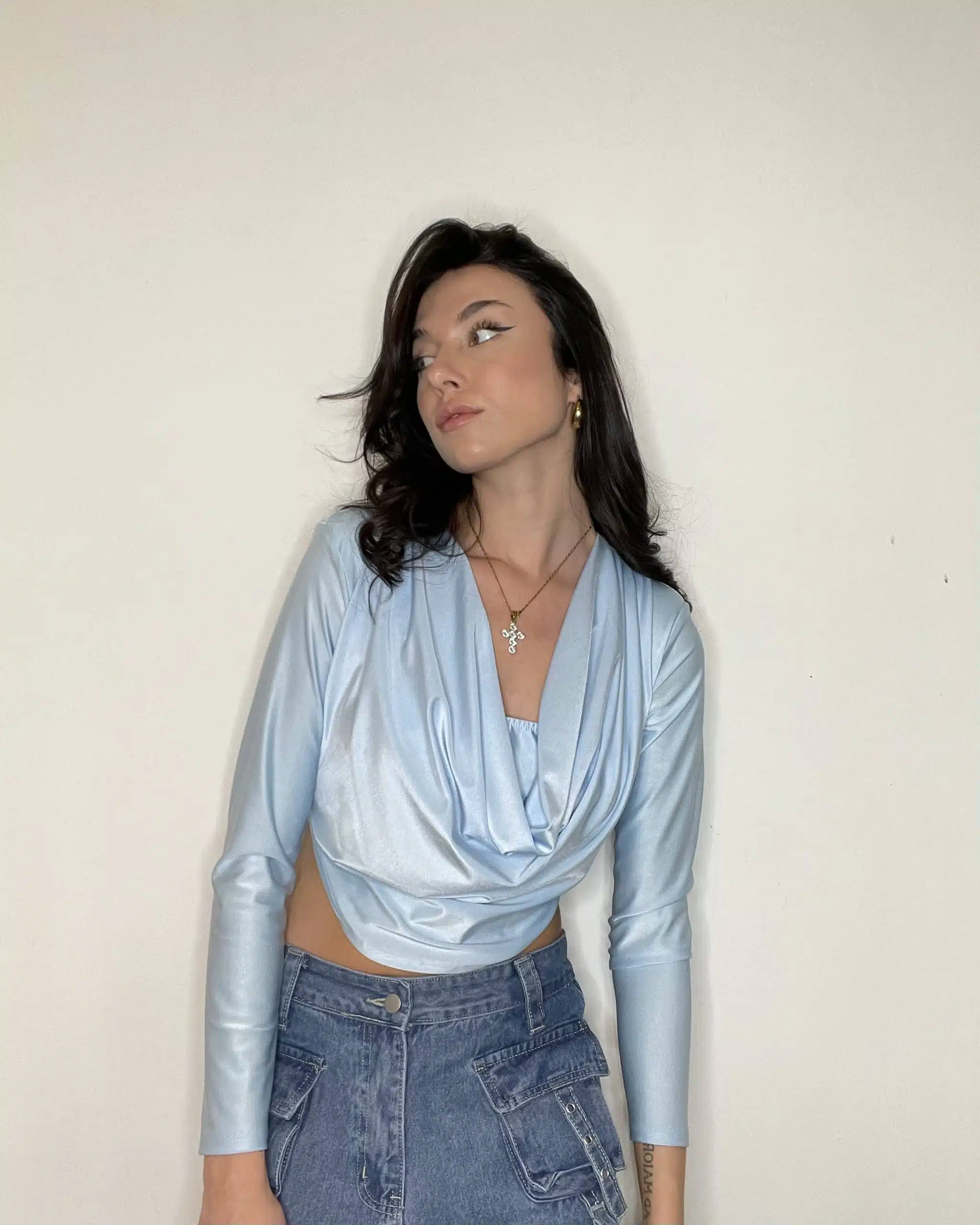 MAGLIA DRAPPEGGIATA AZZURRA