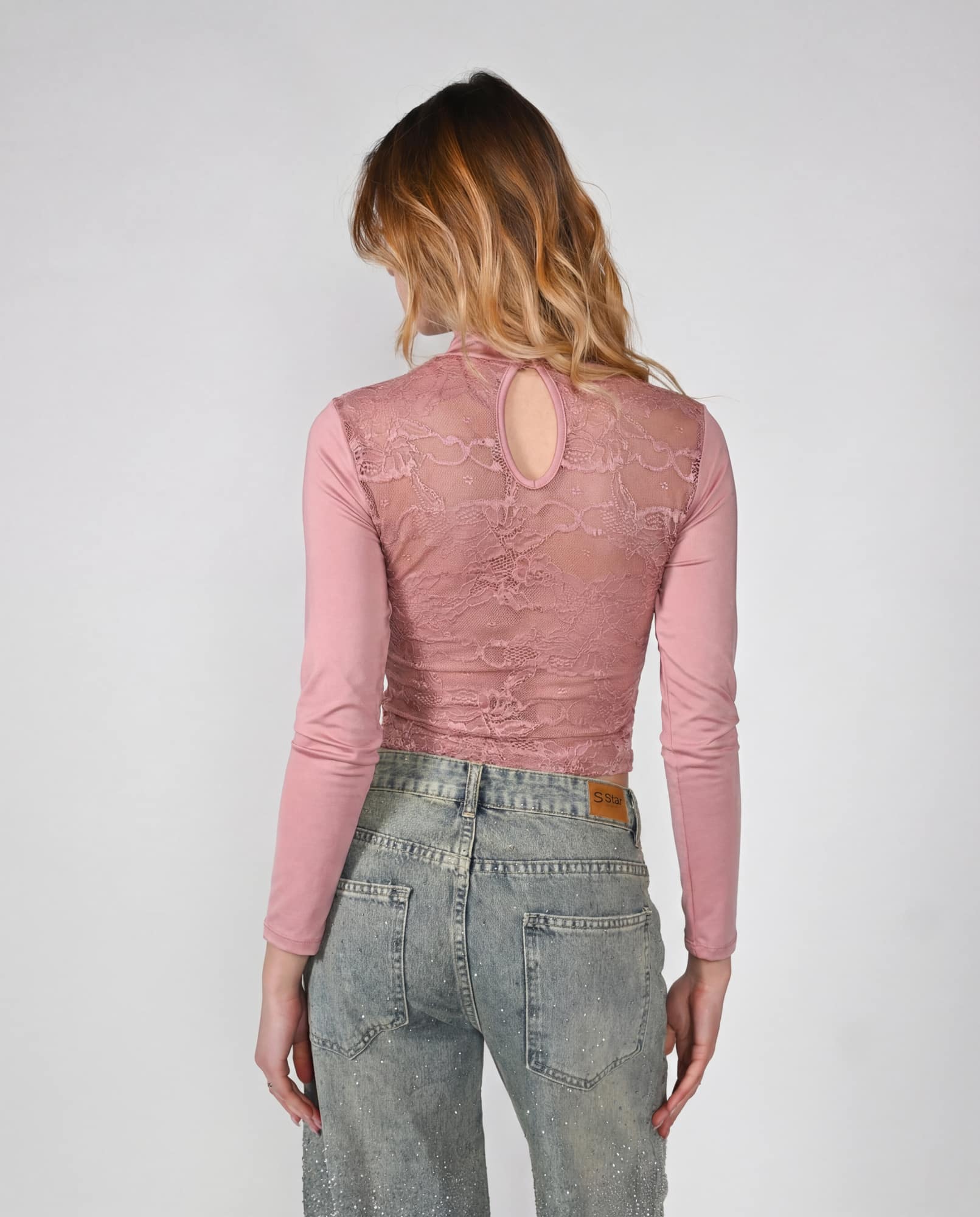 Maglia con inserti in pizzo - rosa