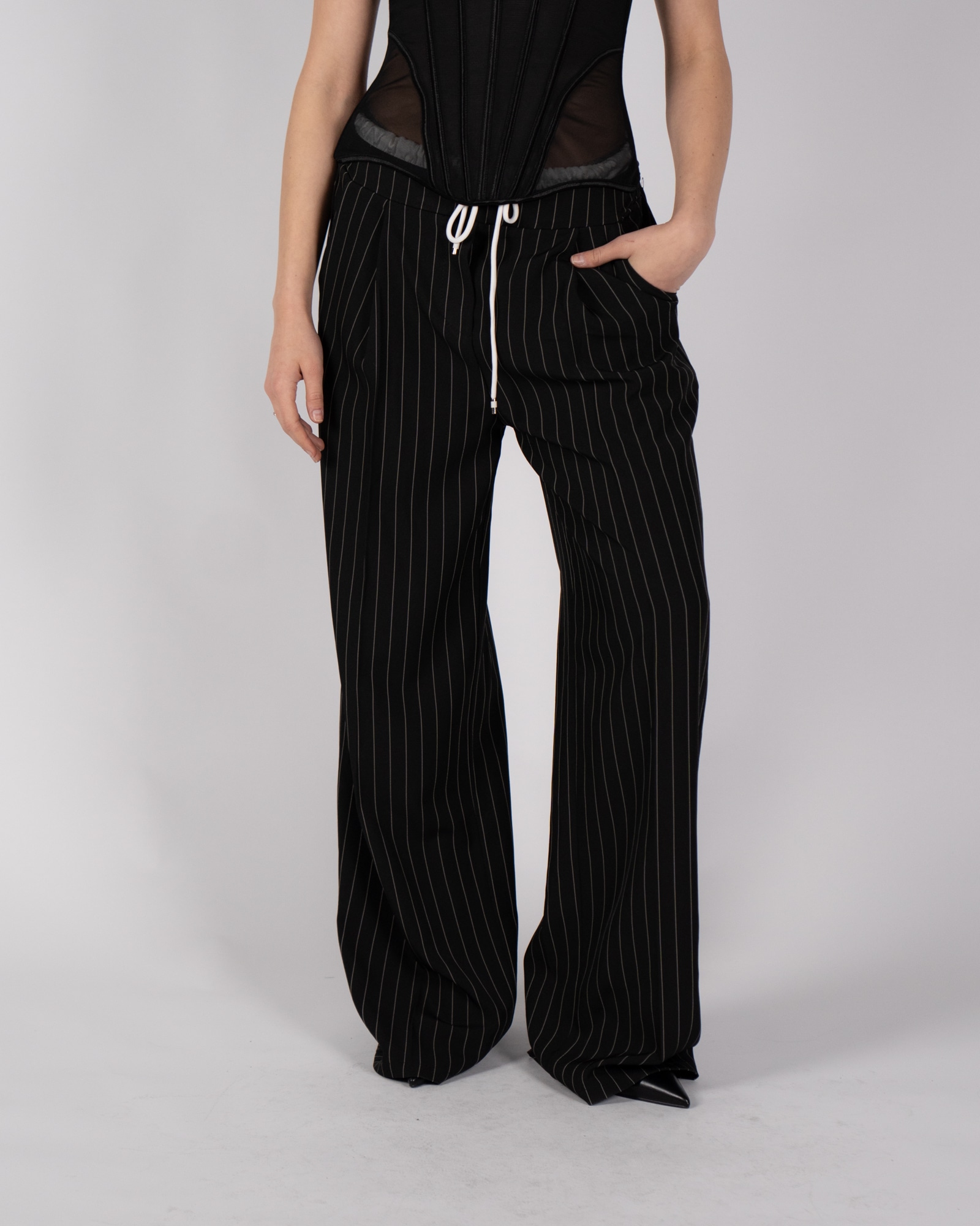 Pantaloni con finto boxer gessato - nero