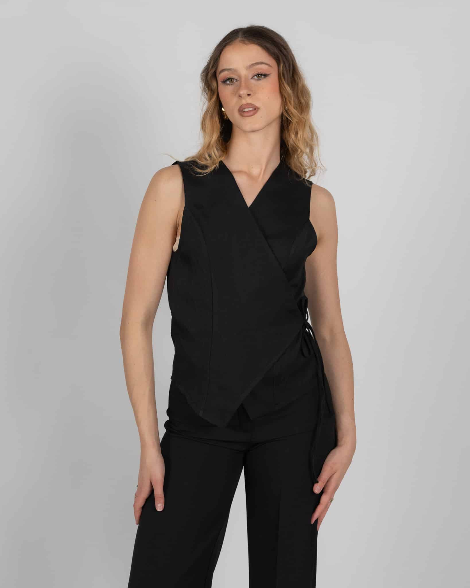Gilet con scollo a V - nero