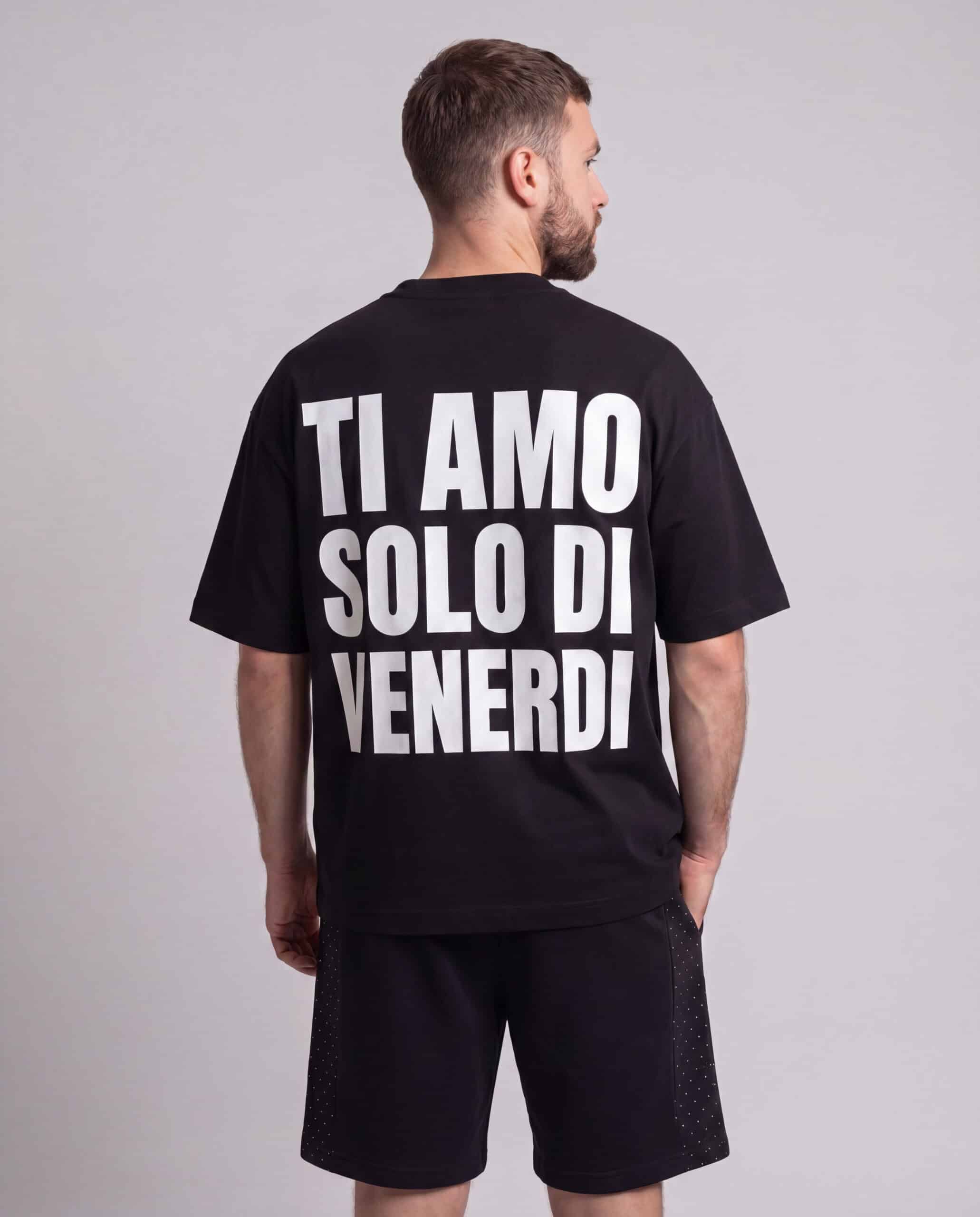 T-shirt nero - ti amo solo di venerdì